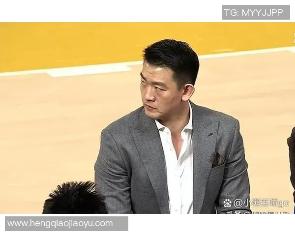 上海篮球队默契配合的背后故事与战术分析