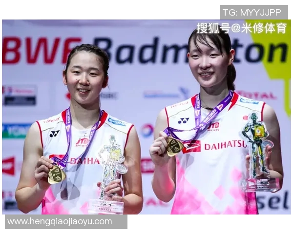 重庆羽毛球队与北京羽毛球队赛后复盘分析个人能力对比与战术运用