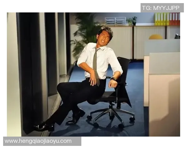 凯恩的传奇之路：从足球天才到世界级教练的蜕变与成就