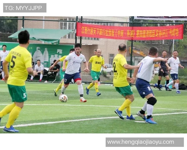 卓尔与华夏激战正酣精彩视频直播尽在眼前不容错过的足球盛宴