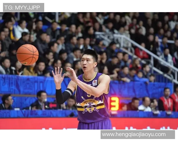 吴前的篮球之路：从青涩少年到国家队核心的成长历程与辉煌成就