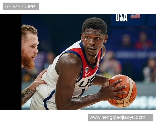 美国男篮在激烈对决中以99比94险胜立陶宛展现强大实力