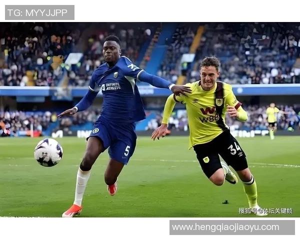 莫斯科迪纳摩与泽尼特激战正酣谁将赢得这场巅峰对决