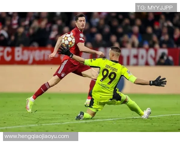 莱万重返老东家引发拜仁球迷愤怒声讨：背叛与忘恩负义的争议之战