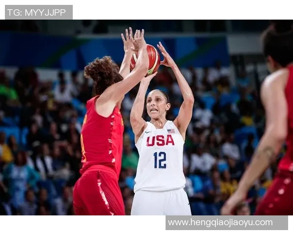 西班牙女篮迎战比利时队展现欧洲篮球强队的巅峰对决 西班牙女篮迎战比利时队展现欧洲篮球强队的巅峰对决