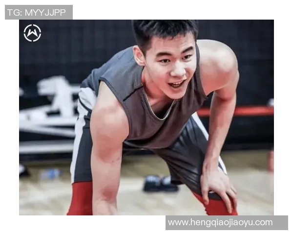 郭昊文:从青涩少年到篮球场上的璀璨新星的成长之路与奋斗故事 郭昊文:从青涩少年到篮球场上的璀璨新星的成长之路与奋斗故事