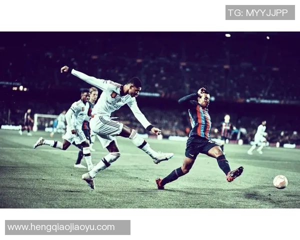 曼联与巴萨精彩对决视频回放全程回顾与精彩瞬间分析 曼联与巴萨精彩对决视频回放全程回顾与精彩瞬间分析