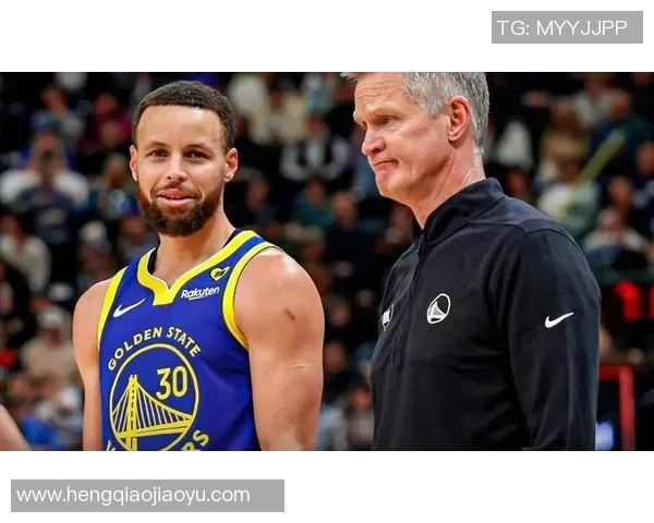 雷霆勇士激烈对抗赛场打斗视频回顾与精彩瞬间分析 雷霆勇士激烈对抗赛场打斗视频回顾与精彩瞬间分析