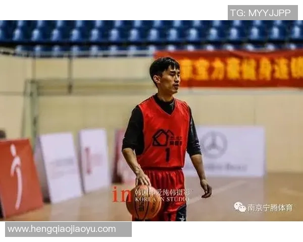 南京篮球队的盯防革新探索与实践全景分析 南京篮球队的盯防革新探索与实践全景分析