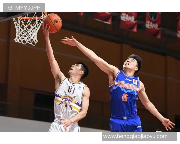 新疆队对阵北京紫禁勇士的精彩对决即将上演，谁将赢得胜利的荣耀