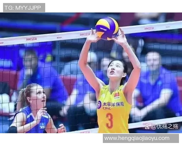 深圳排球队中路突破战术解析与实战应用探讨