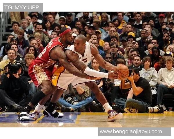 湖人与勇士明星赛巅峰对决球星云集点燃激情赛场