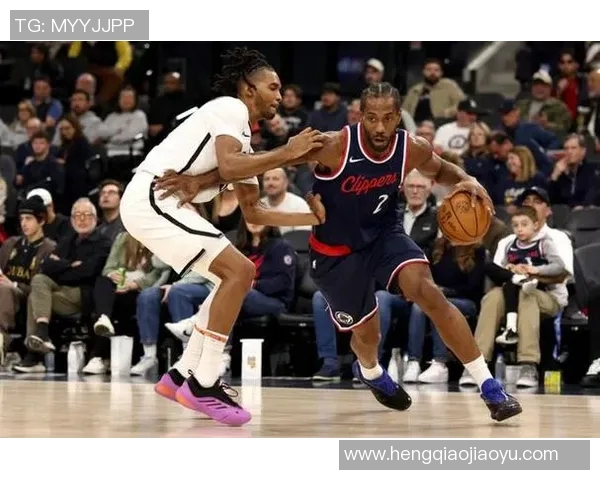 篮网与快船精彩对决全场录像回放分析与精彩瞬间回顾 篮网与快船精彩对决全场录像回放分析与精彩瞬间回顾