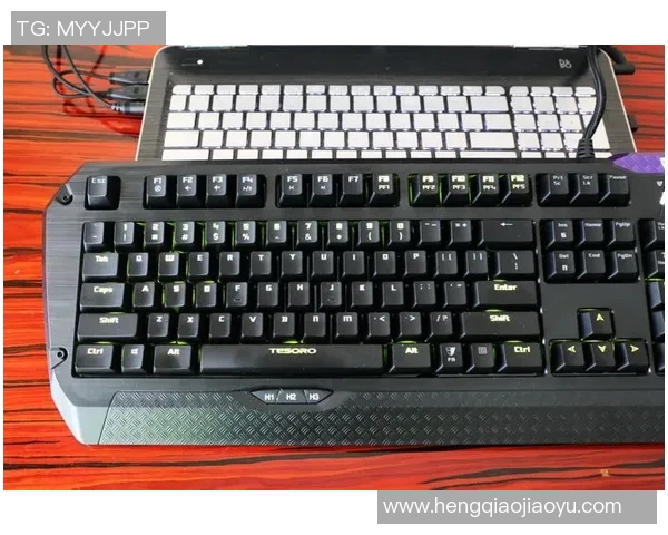 王者荣耀装备选购指南：机械键盘推荐与使用技巧分享