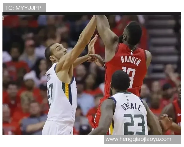 和平精英战术分析：深入探讨JDG战队的防守策略与执行技巧